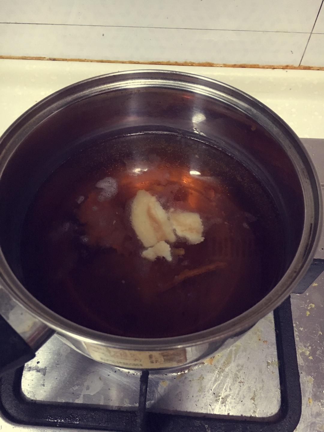 日式醬油拉麪的做法 步骤2