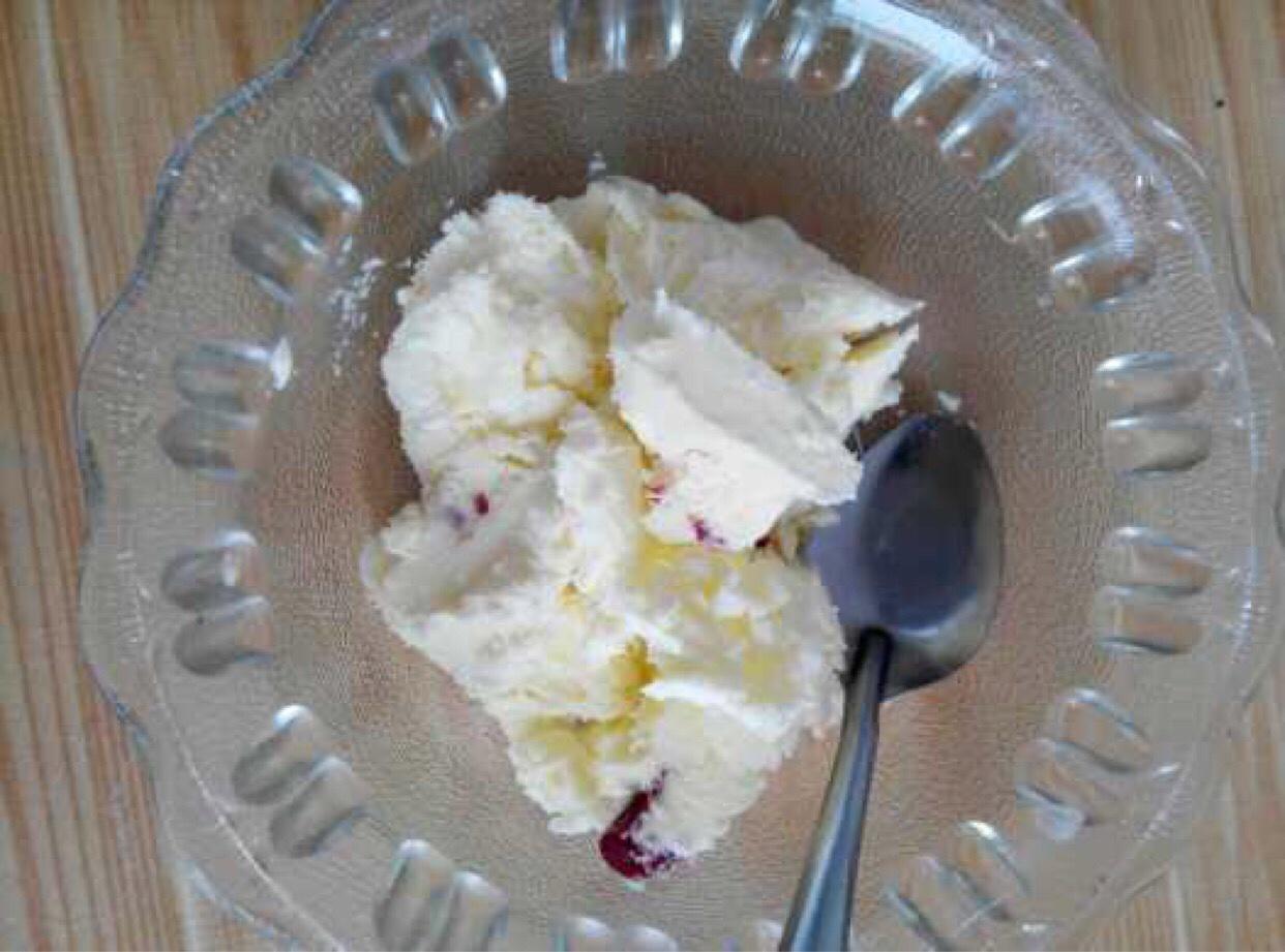 蔓越莓原味冰激凌的做法 步骤14