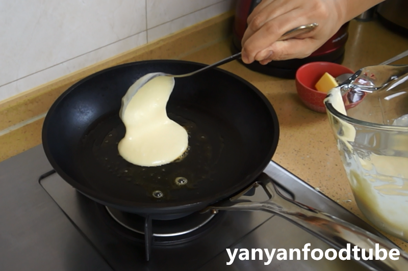 早餐奶油煎餅 Pancake的做法 步骤4