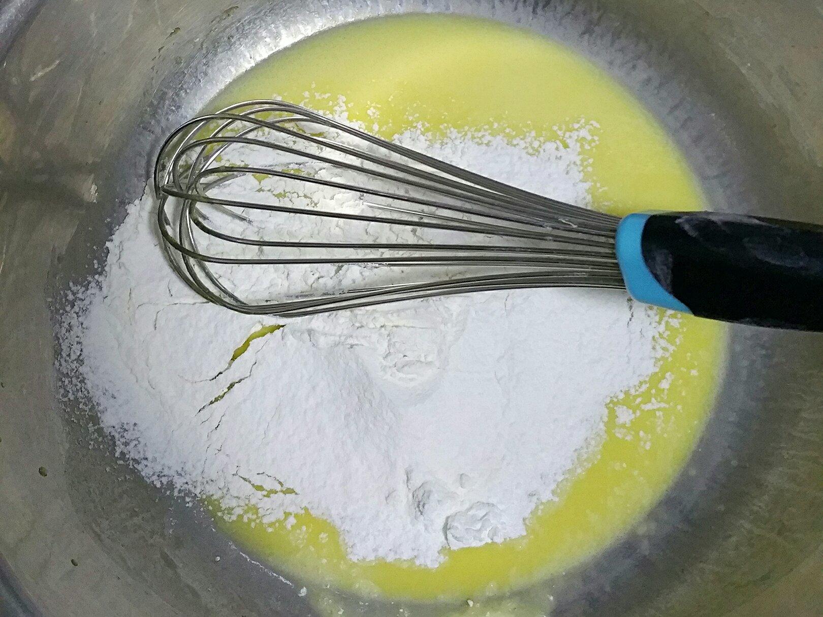 小可愛酸奶蛋糕（低油低糖版）的做法 步骤3