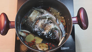 廣東老火靚湯-天麻魚頭湯的做法 步骤5