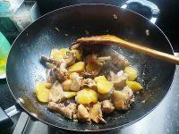 土豆燜土雞的做法的做法 步骤11