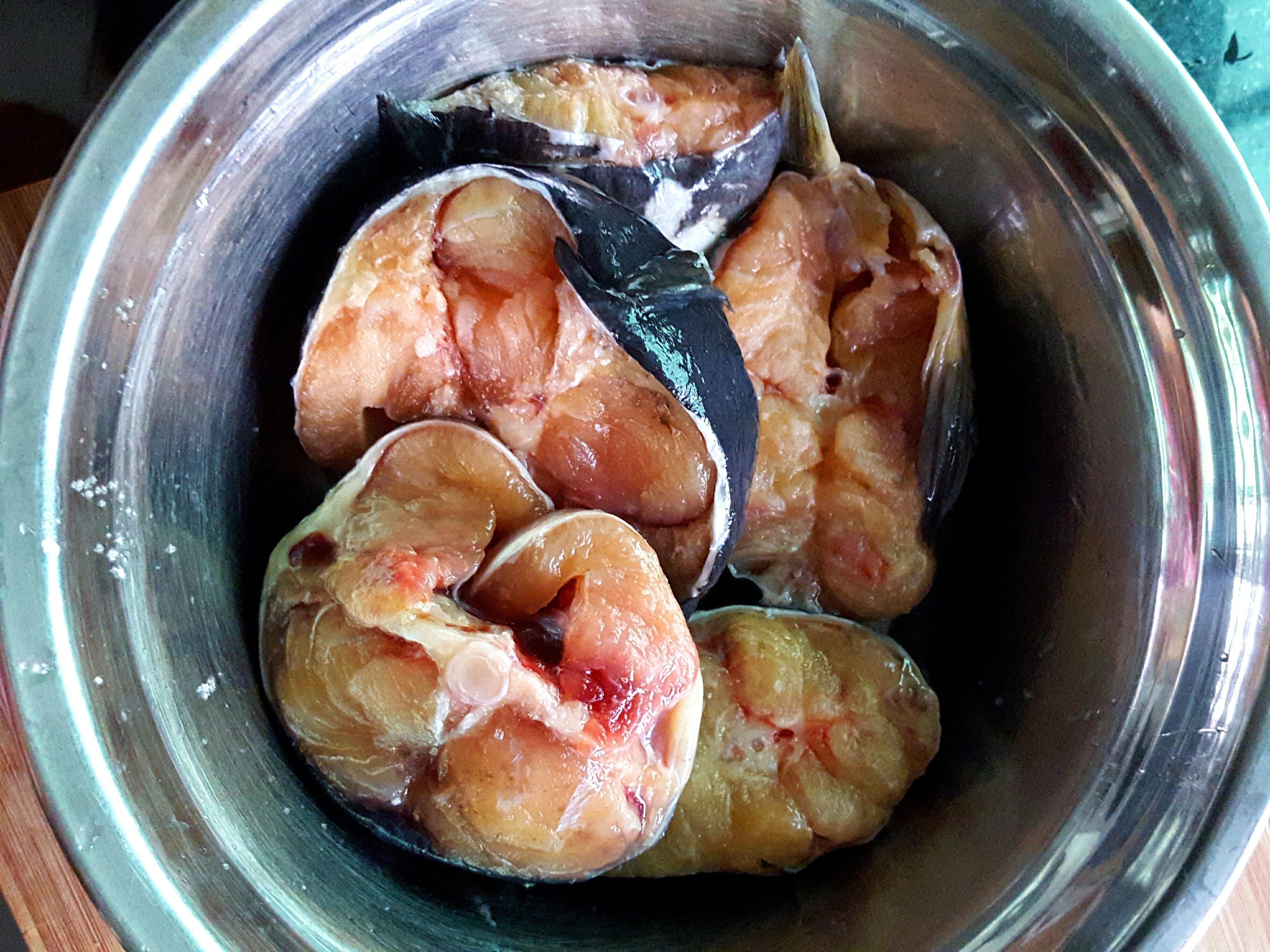 紅燒鯰魚的做法 步骤1