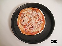菠蘿金槍魚披薩的做法 步骤3