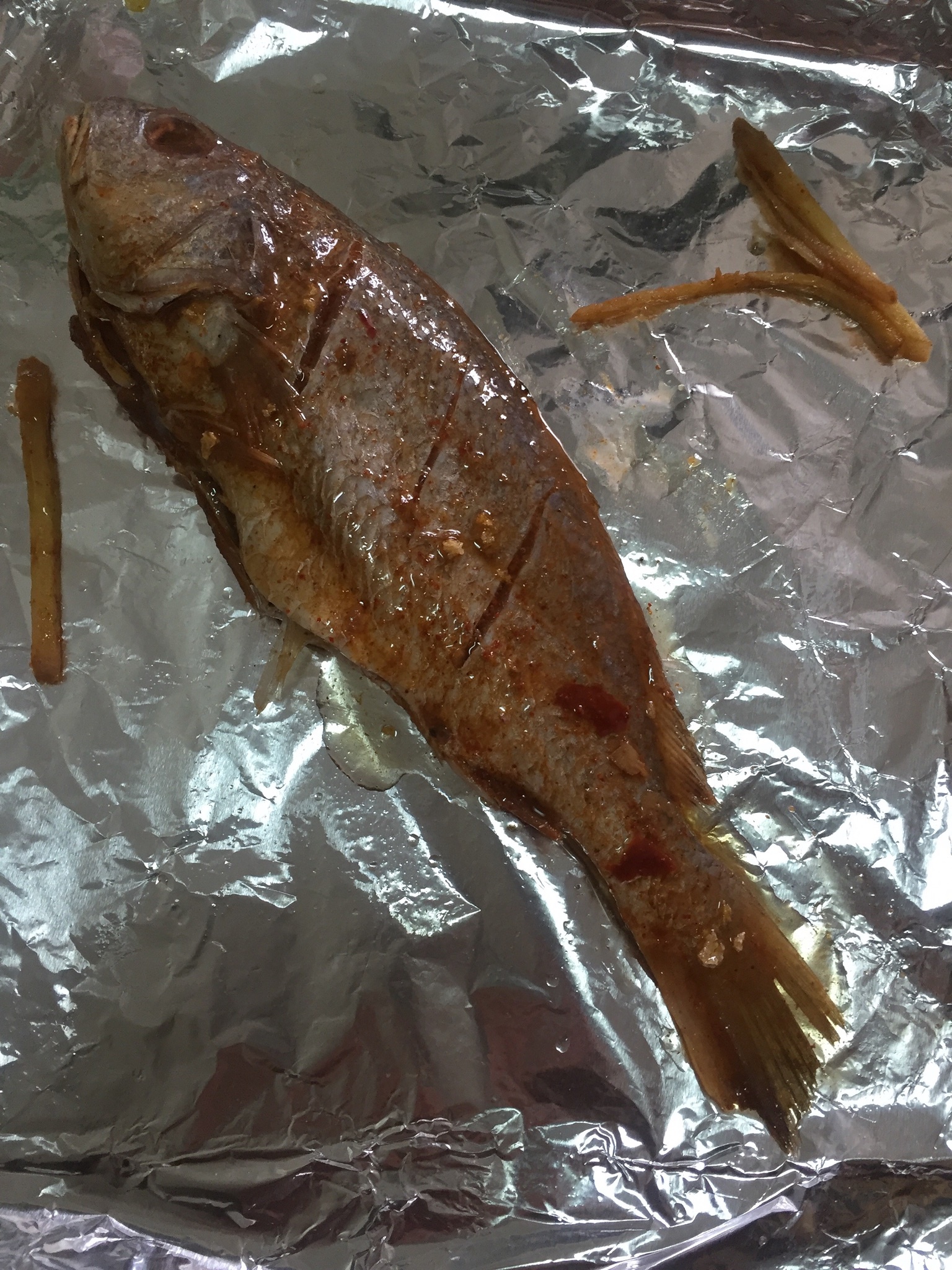 迷迭香烤黃花魚的做法 步骤2