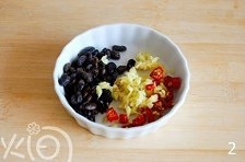 豆豉辣椒蒸鱈魚的做法 步骤2