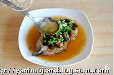 豆豉辣椒蒸鱈魚的做法 步骤6