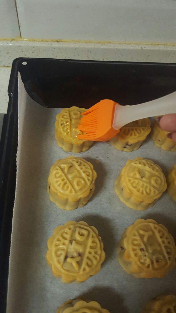 廣式蛋黃月餅DIY的做法 步骤10