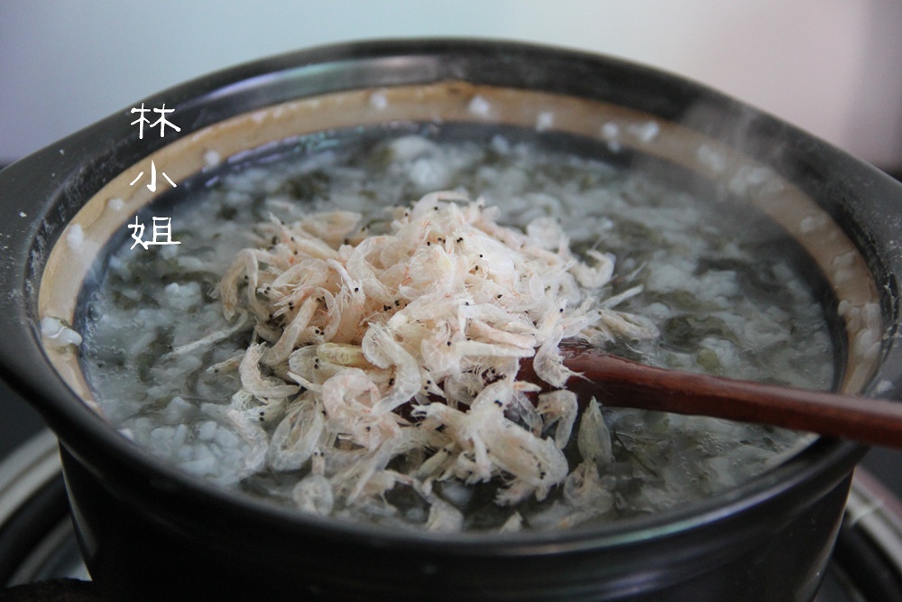 紫菜蝦皮粥的做法 步骤5