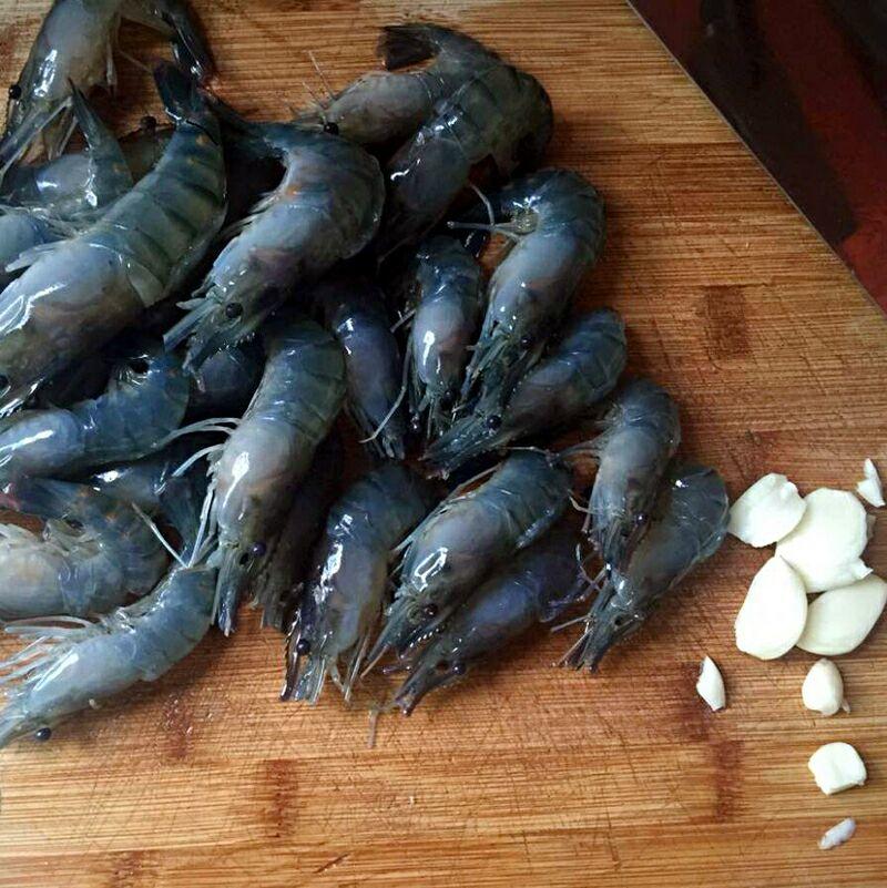 紅燒對蝦的做法 步骤1