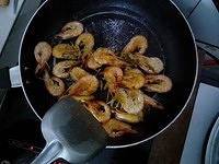 香煎對蝦的做法 步骤6