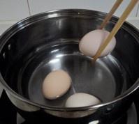 鮮蝦豆腐釀天使蛋的做法 步骤2
