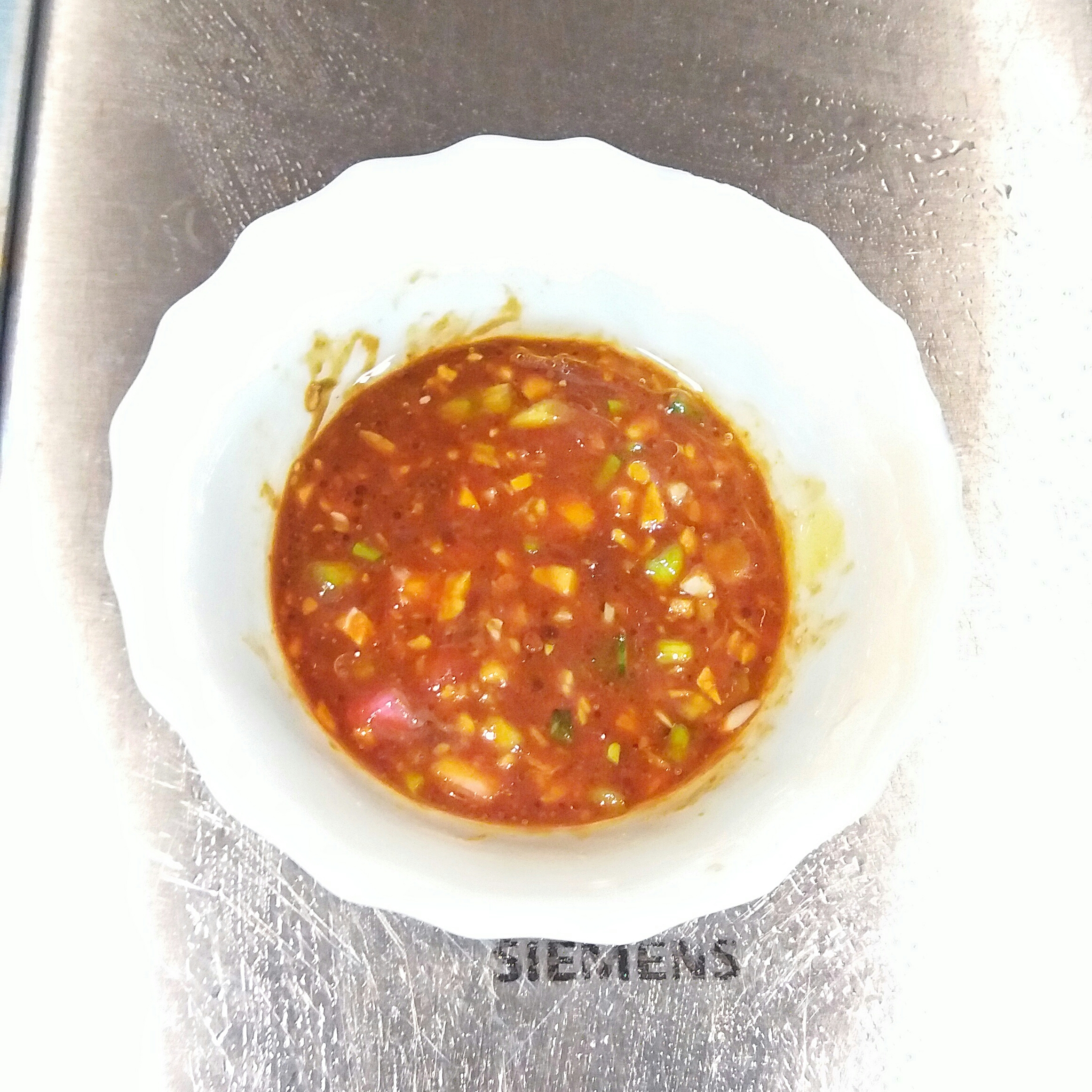 醬蒸大魚頭&芫荽菜豆腐滾魚湯（大魚頭二吃法）的做法 步骤3