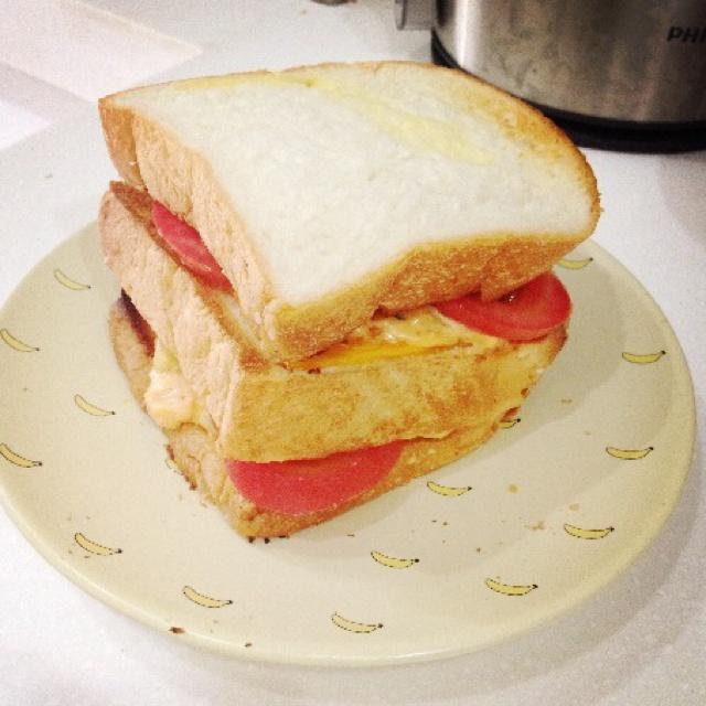 【三明治和果汁和好天氣】黃瓜雞蛋魚籽三明治的做法 步骤9