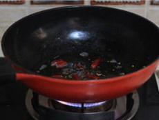水煮泡椒魚籽的做法 步骤3