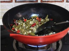水煮泡椒魚籽的做法 步骤4