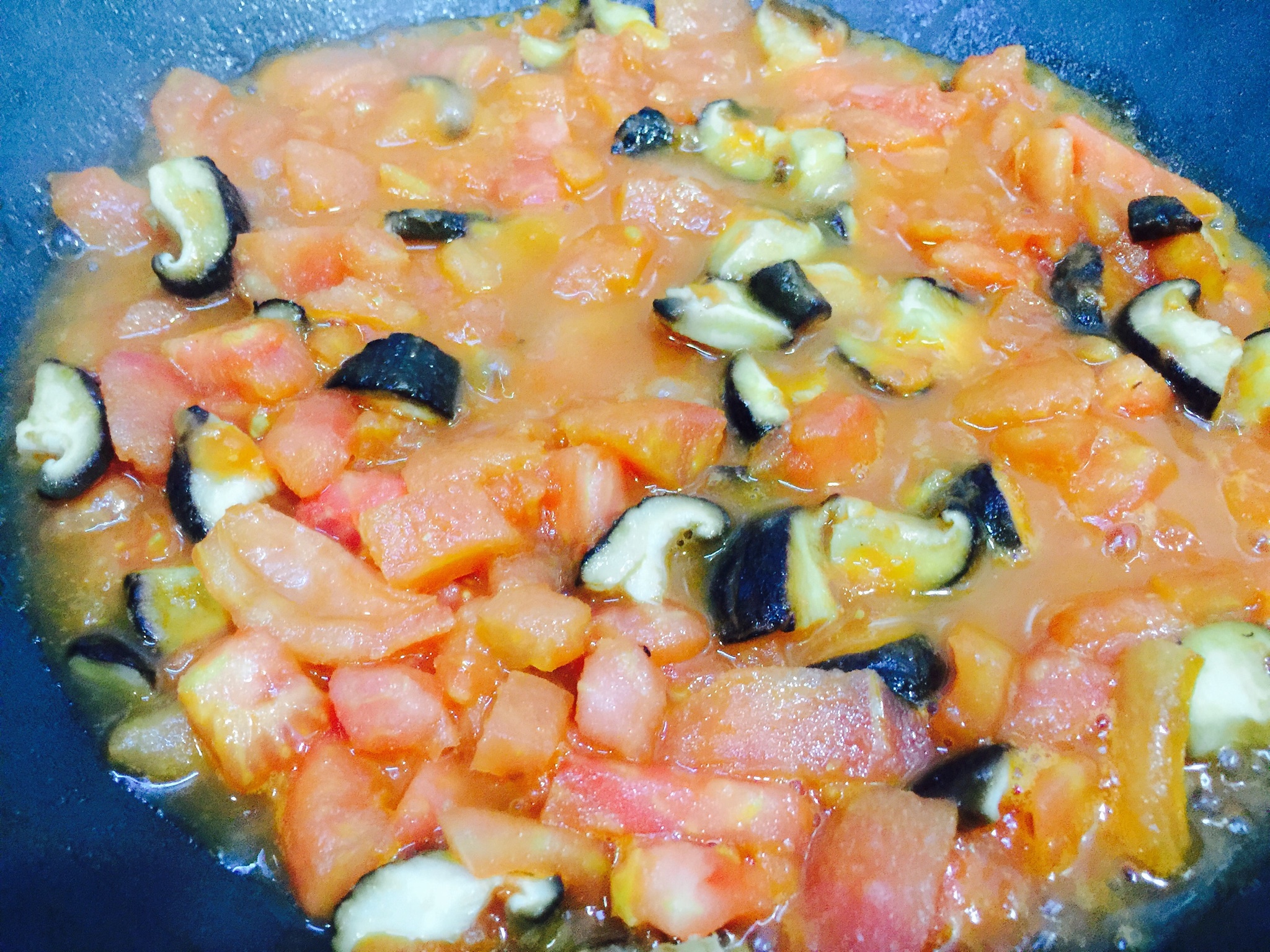 海蝦番茄雞蛋冬菇燴飯—簡易快手營養晚餐的做法 步骤5