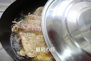 港式小炒瀨尿蝦的做法 步骤5