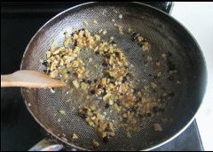 豆豉香酥蝦的做法 步骤12