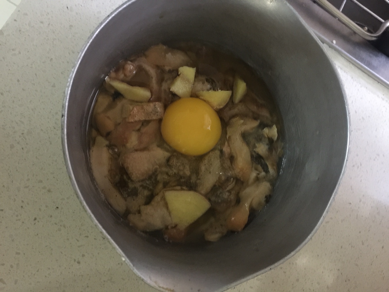 蚌肉燉豆腐的做法 步骤1
