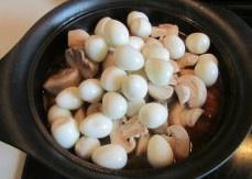 口蘑鵪鶉蛋燒肉的做法 步骤10