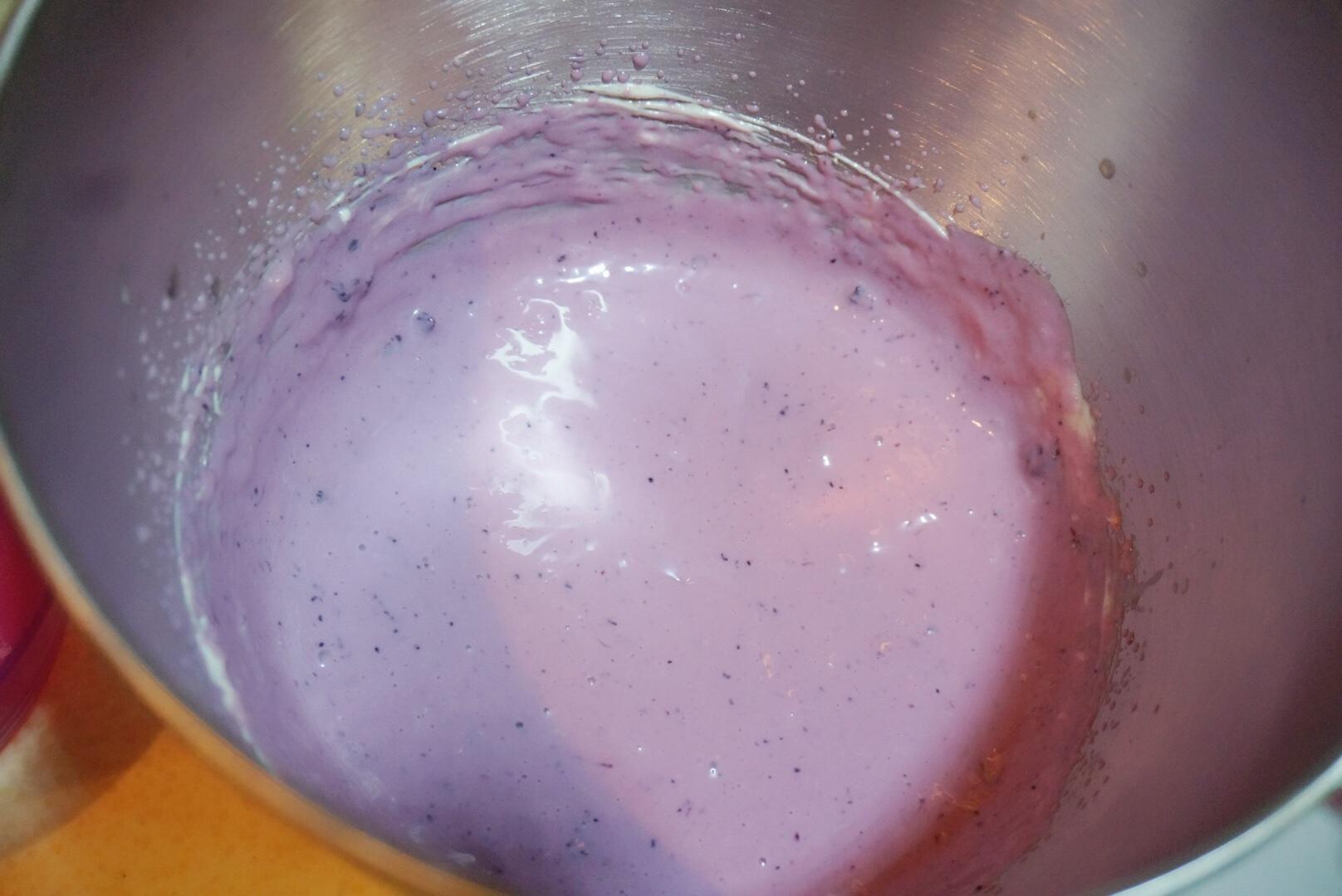 藍莓酸奶芝士慕斯的做法 步骤7