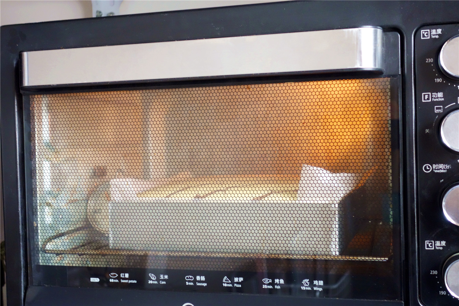 酸奶戚風蛋糕（26釐米定製烤盤）的做法 步骤22