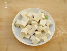 可樂豆腐的做法 步骤1