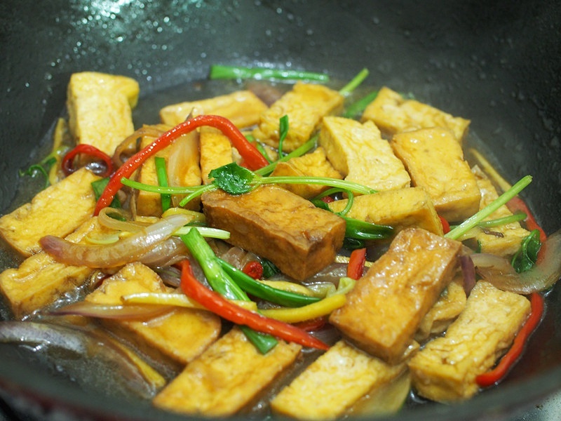 素食者不可錯過的補鈣菜餚----蔥燒老豆腐的做法 步骤9
