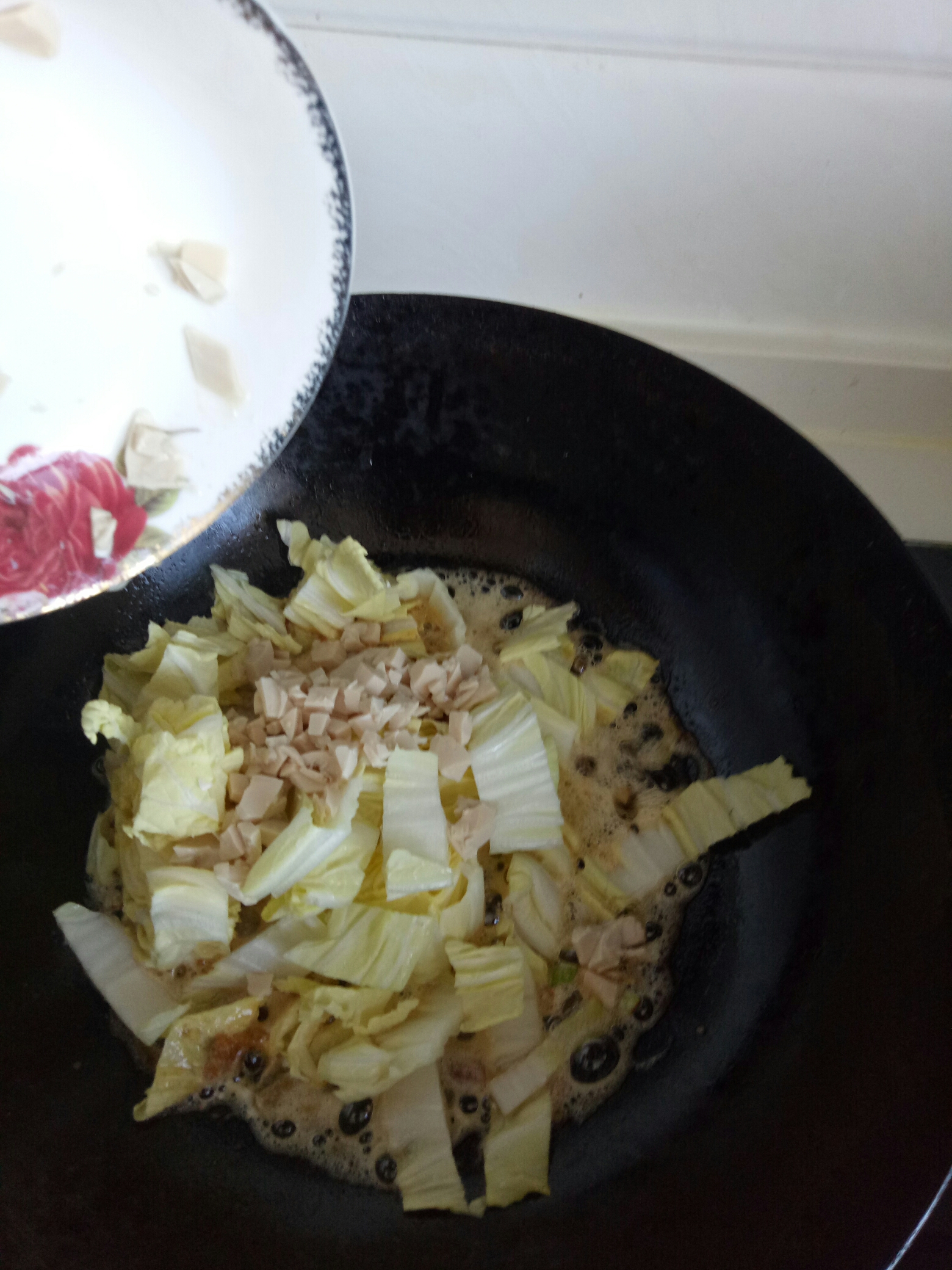 海鴨蛋白菜湯的做法 步骤4