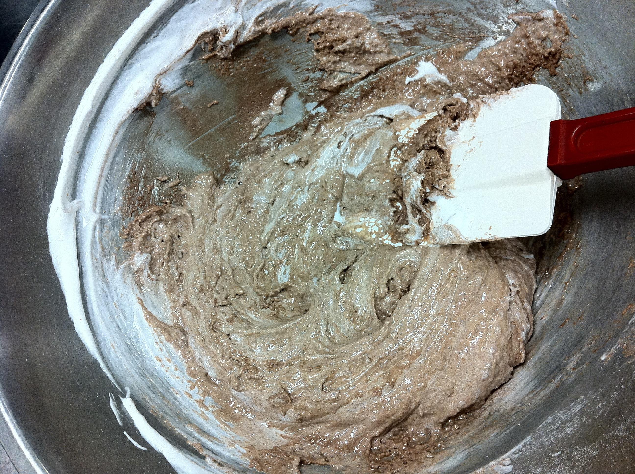 最容易成功的chocolate macarons 巧克力馬卡龍的做法 步骤5