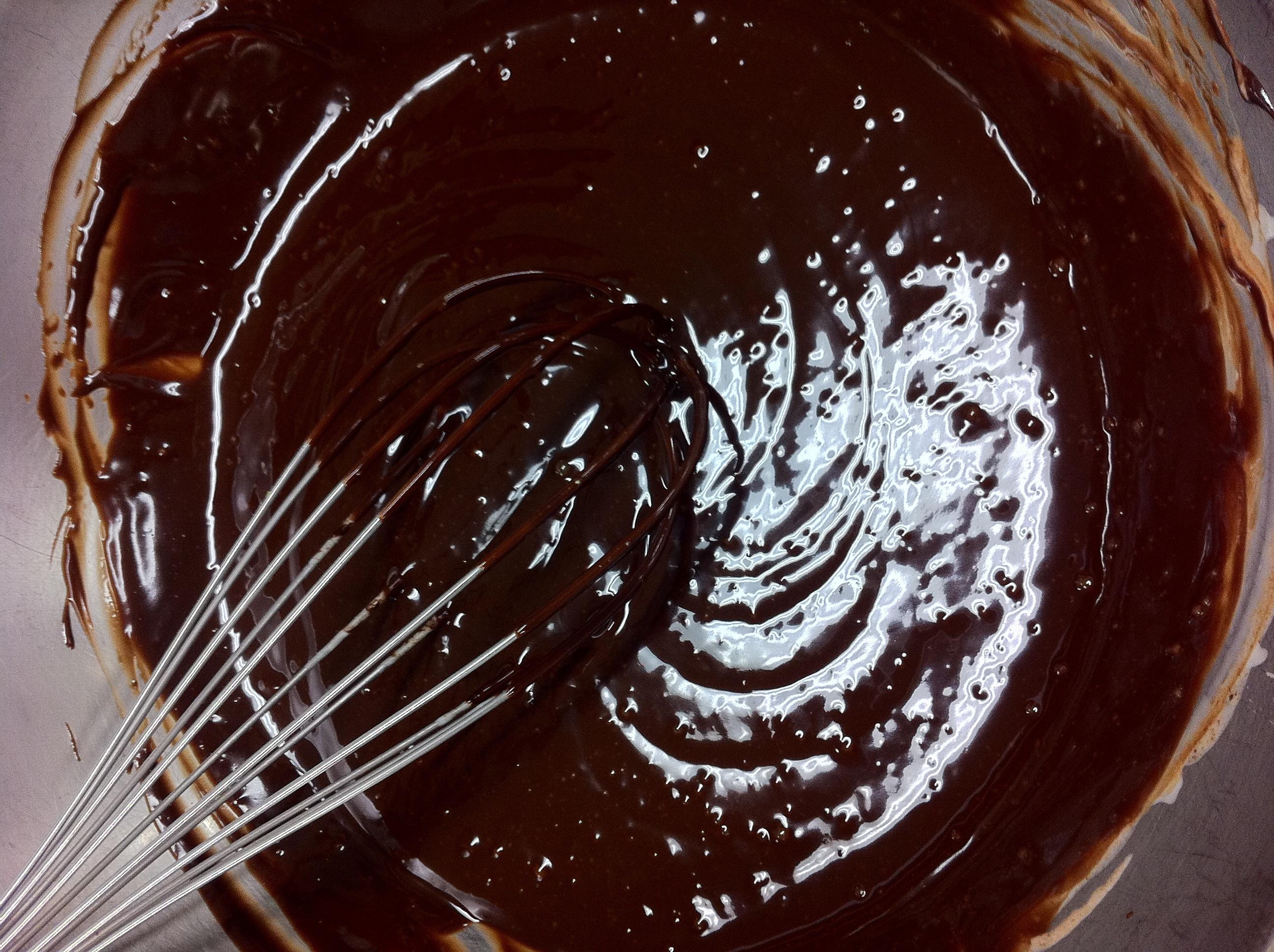 最容易成功的chocolate macarons 巧克力馬卡龍的做法 步骤9
