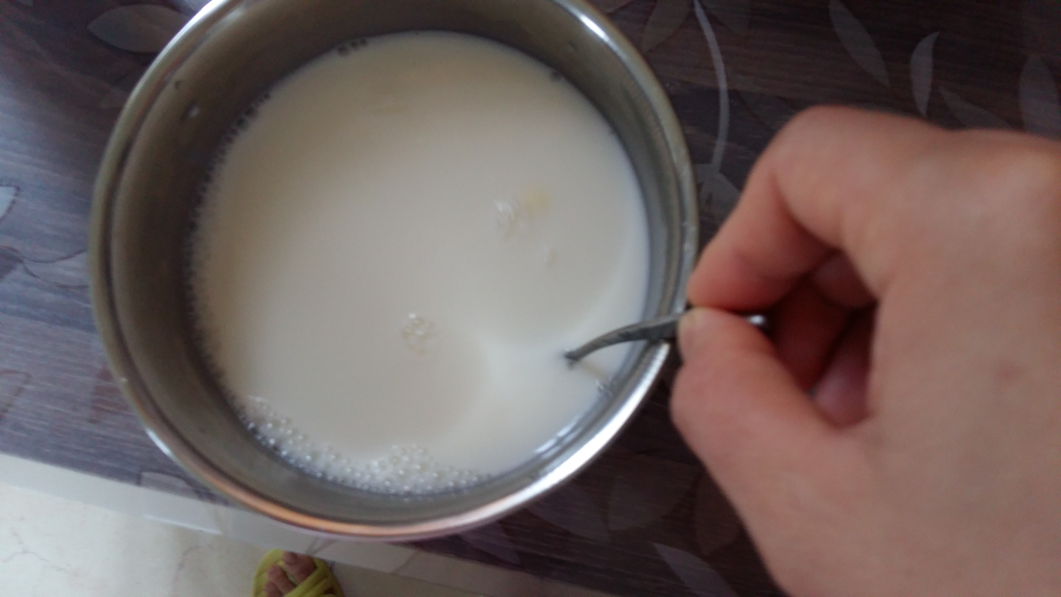 奶粉製作酸奶的做法 步骤2