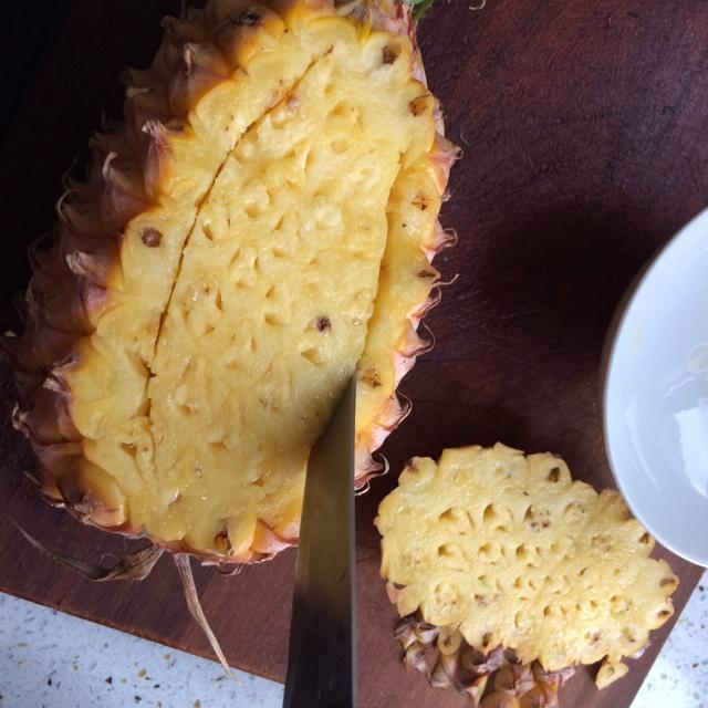 馬蘇裏拉芝士奶油菠蘿焗飯的做法 步骤2