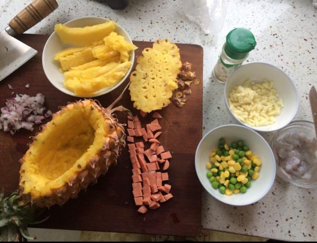 馬蘇裏拉芝士奶油菠蘿焗飯的做法 步骤3