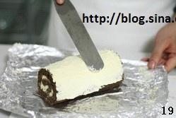 黑白巧克力蛋糕卷的做法 步骤19