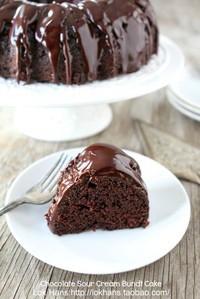 巧克力酸奶油蛋糕 Chocolate Sour Cream Bundt Cake的做法 步骤9