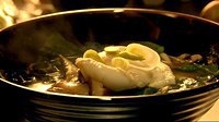 【終極烹飪課程】水煮蛋青蔥麪條湯的做法 步骤7