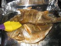 鹽烤鱸魚的做法 步骤5