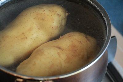 奶香培根土豆泥（無烤箱）的做法 步骤1