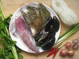 泰式海鮮粉絲沙拉的做法 步骤1