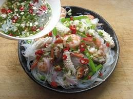 泰式海鮮粉絲沙拉的做法 步骤5