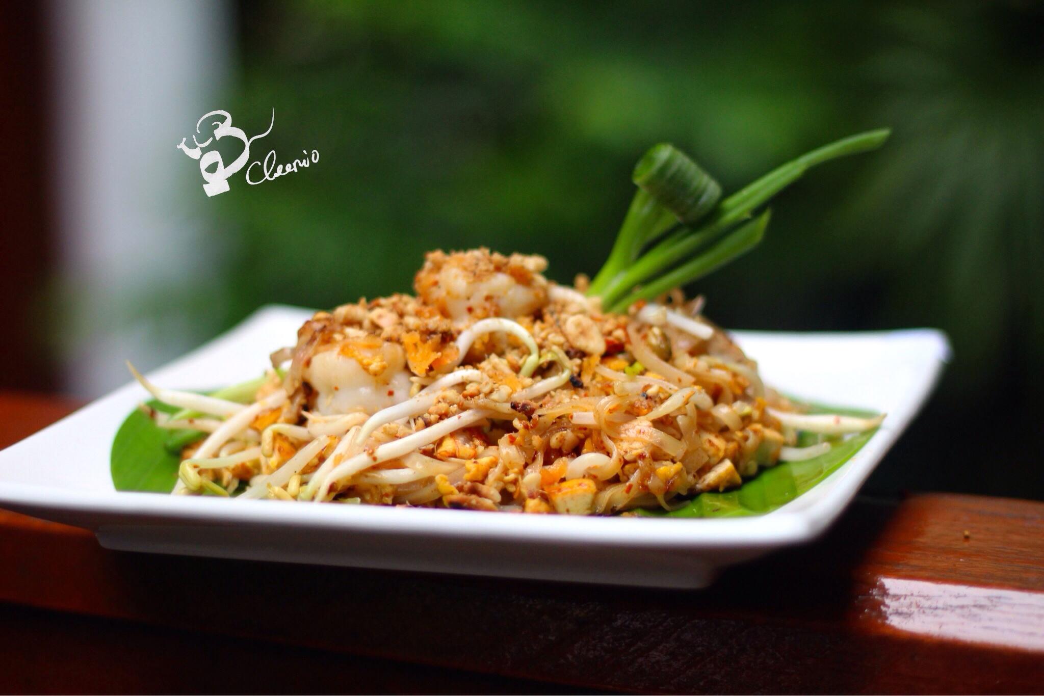Phad Thai 泰式炒米粉 （Stir-fried Thai rice noodle）的做法 步骤7