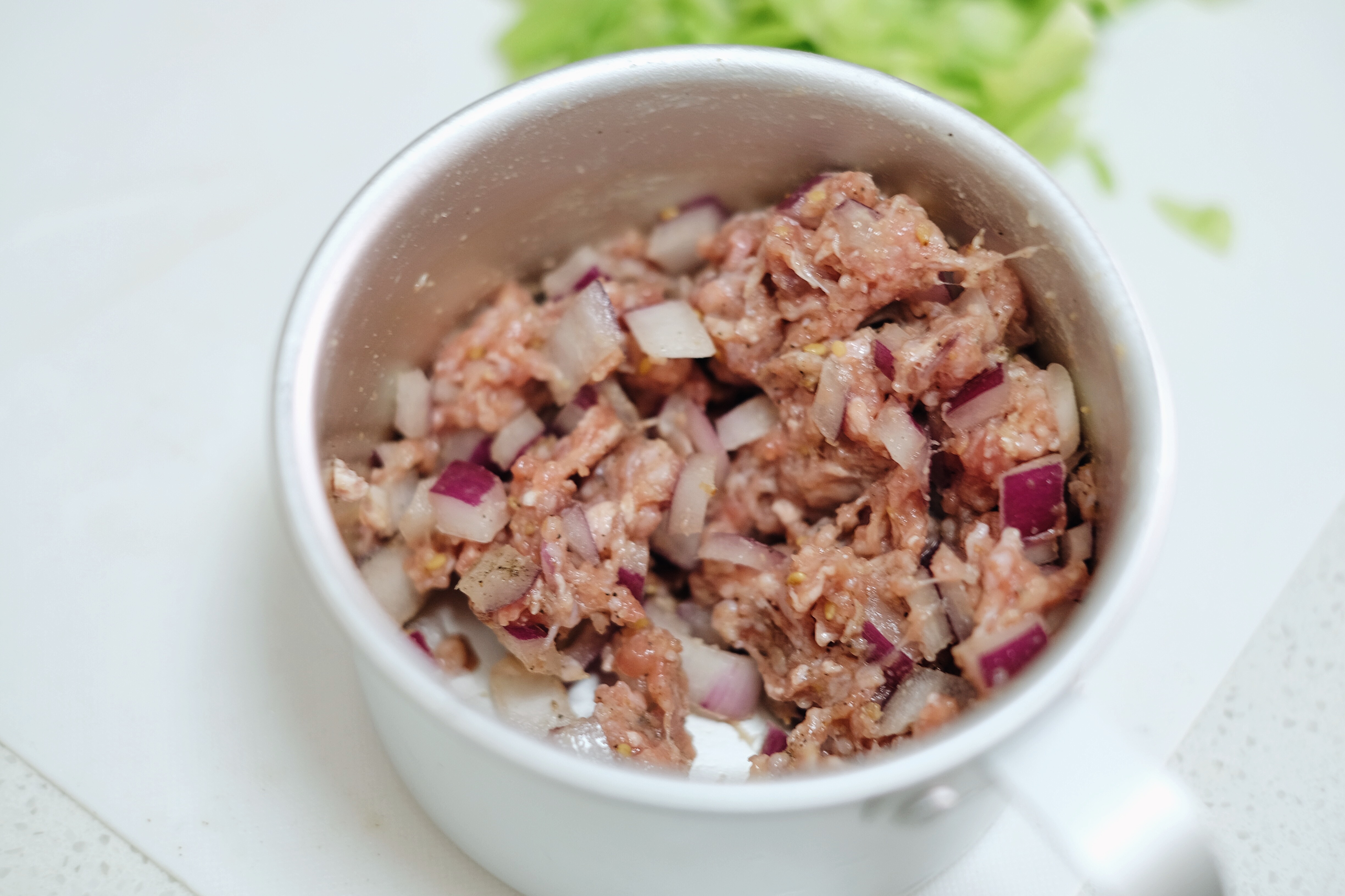 糙米圓白菜牛肉粥的做法 步骤4