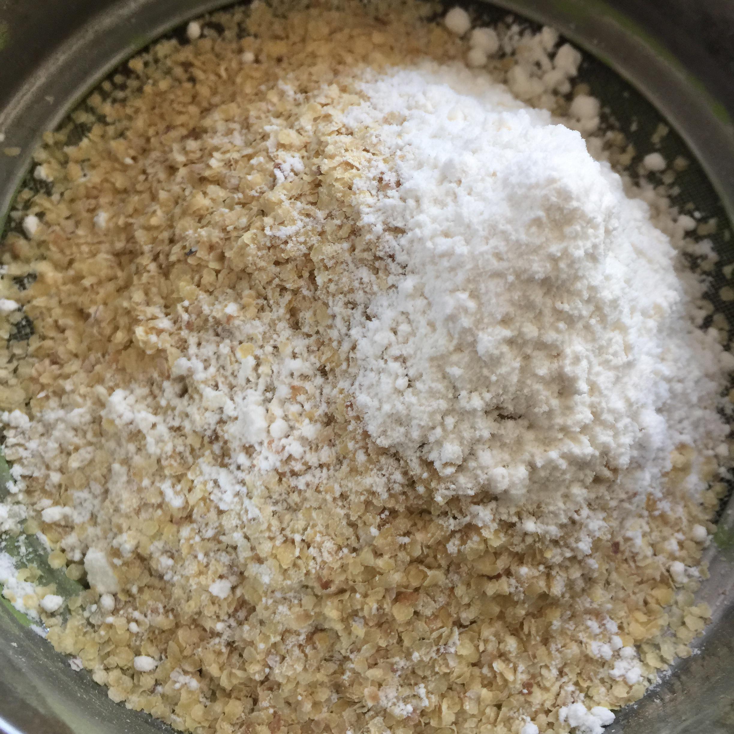 乾果紅糖小麥胚芽戚風蛋糕的做法 步骤2
