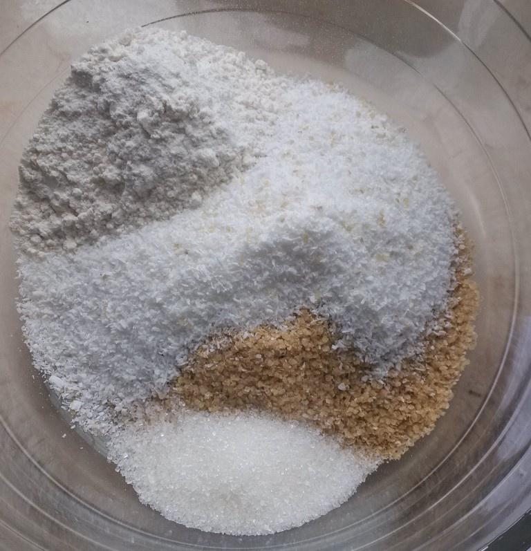 超簡單的小麥胚芽餅的做法 步骤2
