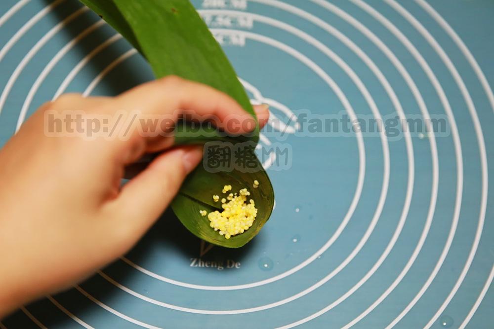 黃粟米小棗粽子的做法 步骤7