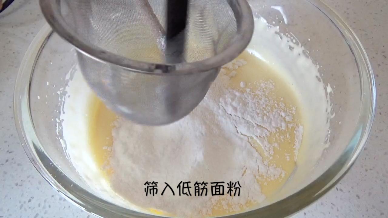 焦糖核桃椰奶慕斯（視訊菜譜）的做法 步骤3