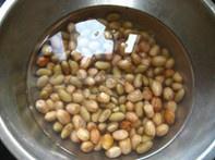 五香黃豆花生米的做法 步骤1