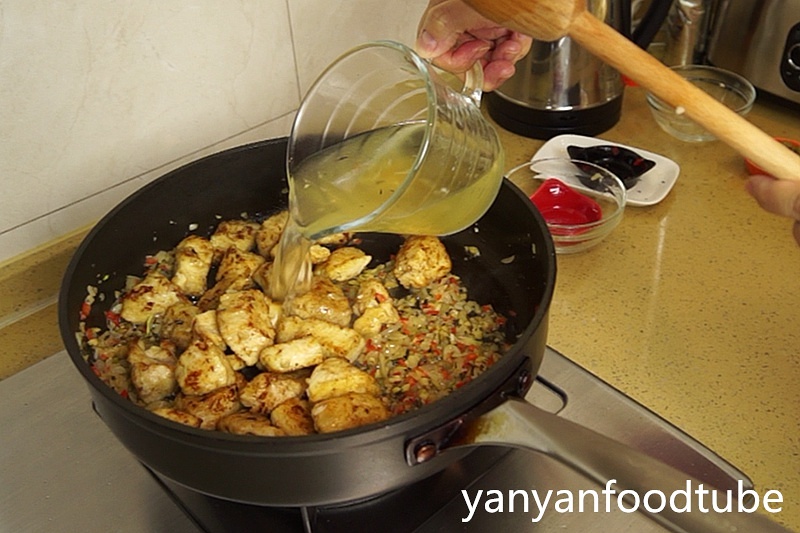 橄欖燒雞肉 Chicken Stew with Olives的做法 步骤6